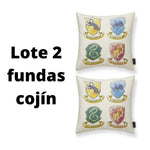 Lote 2 fundas para cojín blanco escudos Harry Potter 45x45. Cojín sofá, cama. Ropa hogar, cama. Regalo ideal adulto.