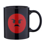 Taza en color negro con la imagen de emoticono enfadado angry. Taza original para niños y adultos. Taza desayuno, café, té e infusiones.